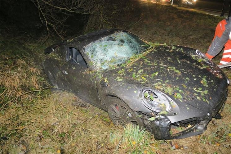Havarované auto_Kdyně_PČR_2