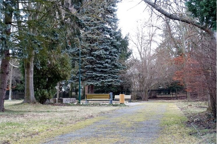 Park Červený Hrádek (1)