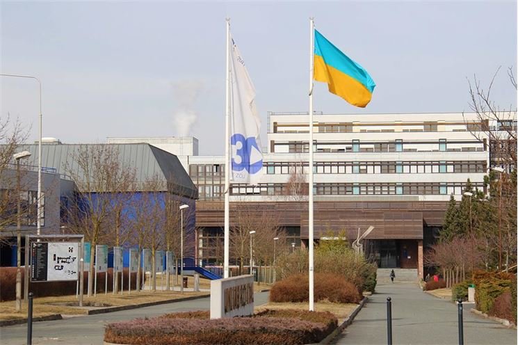 kampus_zču_vlajka_ukrajina kampus_zču_vlajka_ukrajina