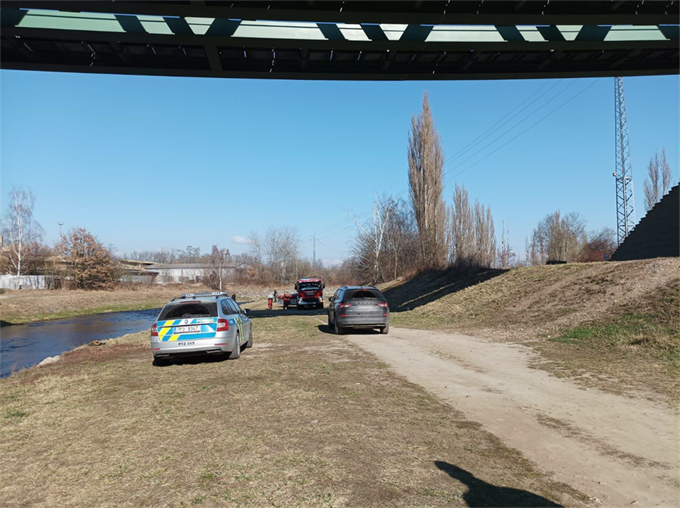 Noha ve vodě_foto PČR