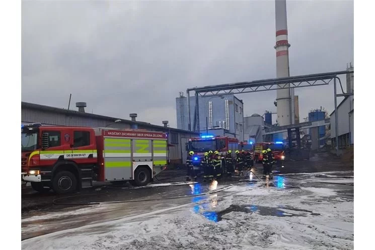 pozar plzenska teplarenska foto drazni hasiči (2)