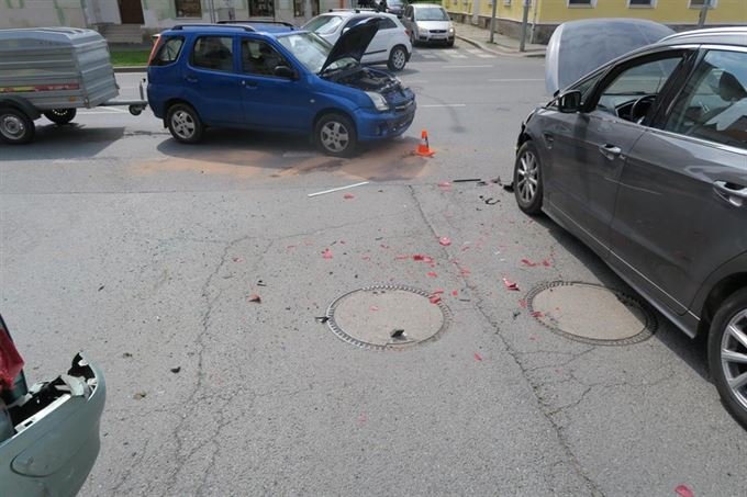 střet vozů Domažlice_PČR1