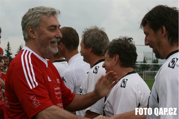 prestice_amfora_90_let_fotbalu (166)