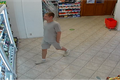 zloděj kabelky_HOuškova ulice