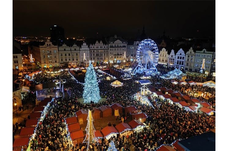 Náměstí Republiky_Vánoce 2022_Svoboda