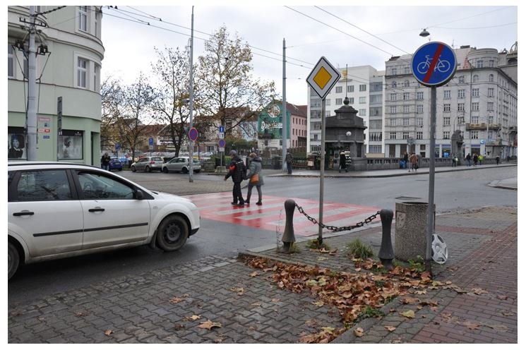 Prechod_silnice_Plzeň_R. Žáková Prechod_silnice_Plzeň_R. Žáková