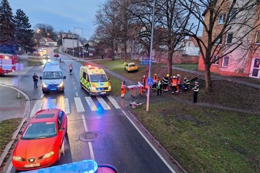 Dobřany_osoba sražená na přechodu_0122_FB hasiči Dobřany Dobřany_osoba sražená na přechodu_0122_FB hasiči Dobřany