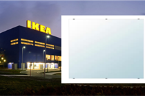 Ikea stahuje zrcadlo_ikea