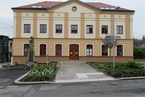 nová radnice Mirošov_0523_město Mirošov (3) nová radnice Mirošov_0523_město Mirošov (3)