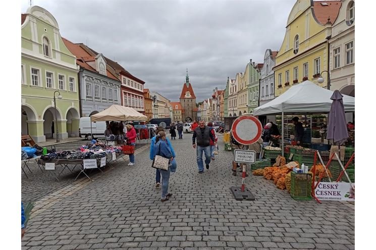 trhy náměstí Míru_město Domažlice trhy náměstí Míru_město Domažlice