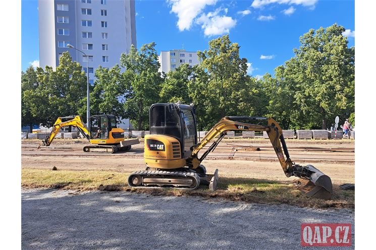 rekonstrukce tramvajové tratě T. Brzkové_0723_QAP (15)