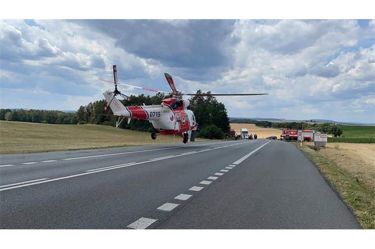 nehoda motorkář nehoda motorkář