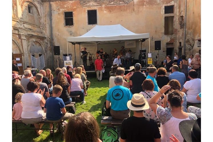 zámek Čečovice_festival_ilustrační