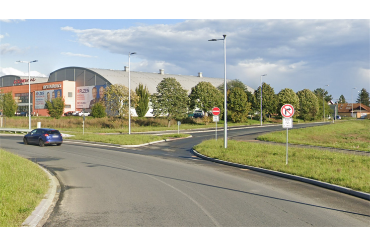 kruhový objezd Košutka_Karlovarská_googlemaps