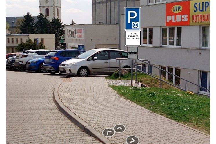 Parkoviště u OC Kaskády Tachov_1123 Parkoviště u OC Kaskády Tachov_1123