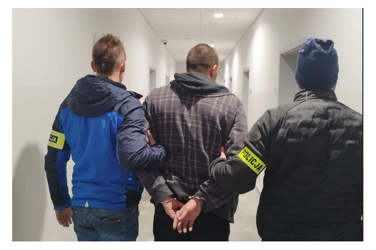 Tomáš Čermák zadržen_1123_policie PL Tomáš Čermák zadržen_1123_policie PL
