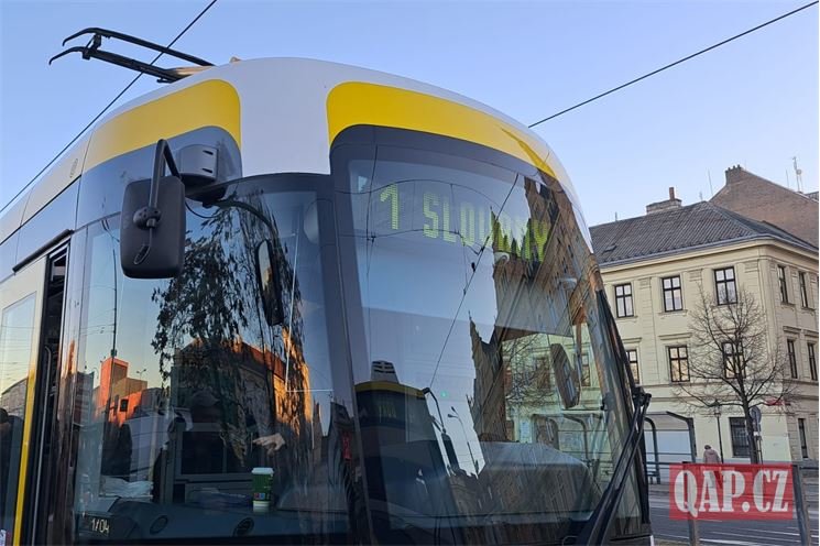 tramvaj 1 Slovany_ilustrační_QAP tramvaj 1 Slovany_ilustrační_QAP