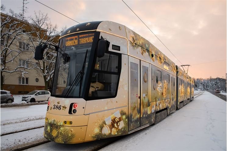 vánoční tramvaj 2023_PMDP vánoční tramvaj 2023_PMDP