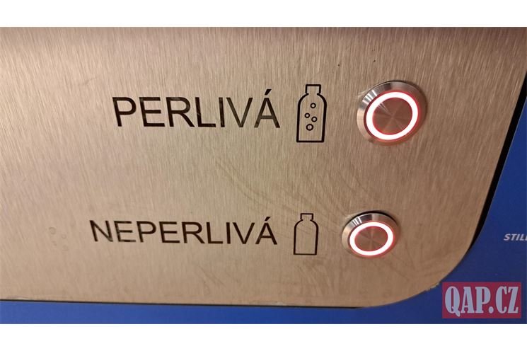 automat na pitnou vodu hl. nádraží Plzeň_0124_QAP (2)