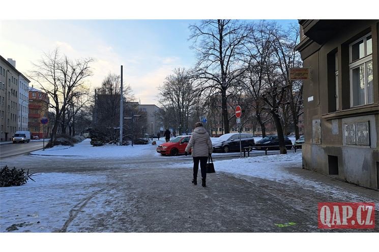ledovka_námraza_sníh_Plzeň_QAP