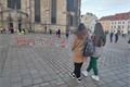Druhé výročí ruské agrese--plzeňské náměstí svíčky_0224_Milan Svoboda (5)