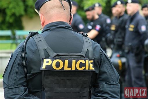 policie ilustrační_24_QAP (10)
