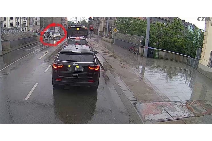 policie pátrá po svědcích nehody Plzeň_0624_PČR (1)