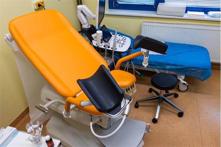 Nová vyšetřovací křesla_Domažlická nemocnice