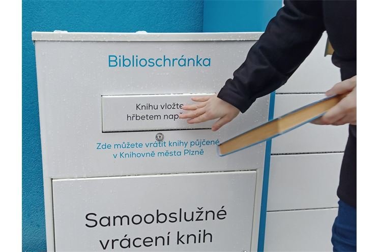 nové biblioschránky Plzeň_0824_KMP (1)