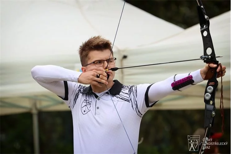 lukostřelba 4