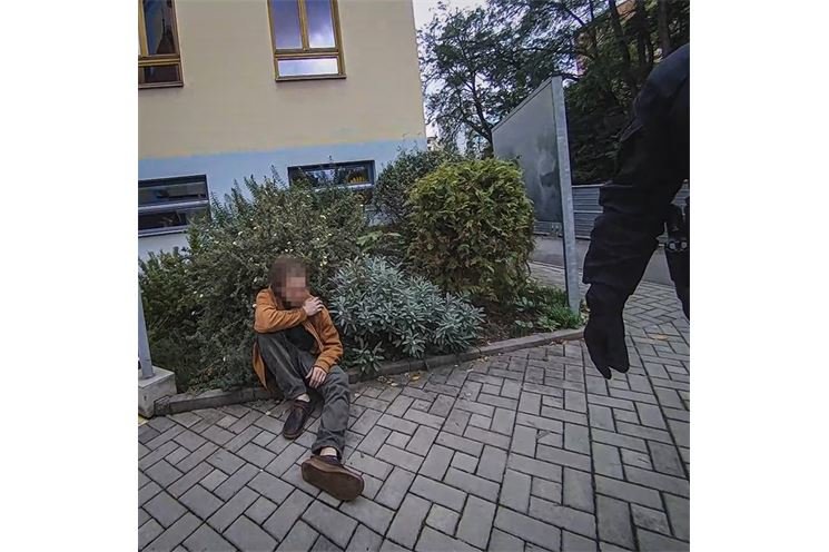 opilý muž spadl z kola_0924_MPP opilý muž spadl z kola_0924_MPP