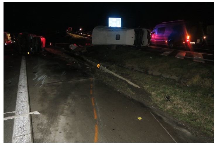 Střet dodávky a nákladního vozidla D5_1224_PČR