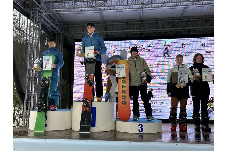 Daniel Tobias Volopich zprava bronz paralelní slalom snowboard