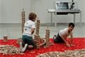 Děti mohou využívat i oblíbené jenga kostky a další součásti expozice MáToHáček