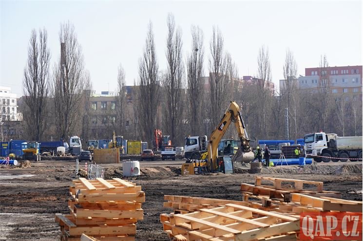skleněné peklo_stavba nových budov_0325_QAP (36)