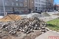 Chodníky na náměstí Míru prochází úpravou_0425_QAP (10)