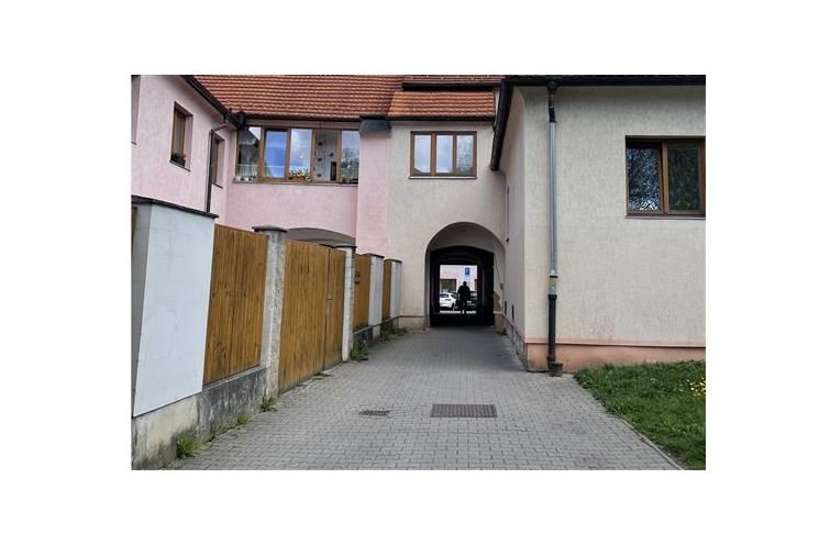 Veřejné toalety v Rokycanech_0425_město Rokycany
