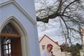 Kapličce v Černicích požehnal biskup_0425_MO8 (7)