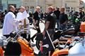 stribro-zehnani-motorka-farar 580