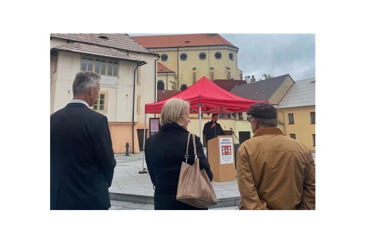 V Rokycanech si připomněli oběti holocaustu_město Rokycany V Rokycanech si připomněli oběti holocaustu_město Rokycany