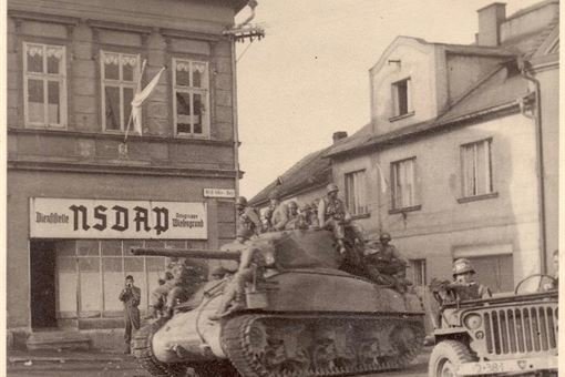 sherman se vrací Dobřany
