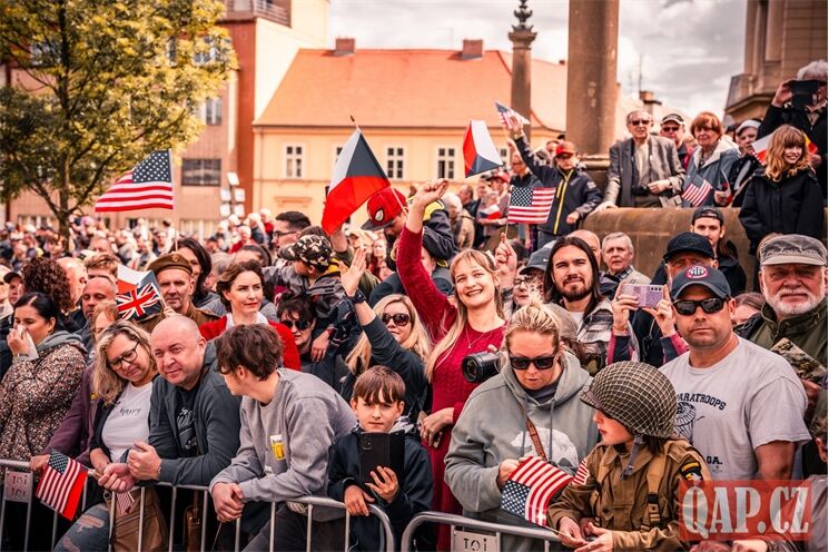 Slavnosti svobody konvoj foto QAP Milan Janoch (48)