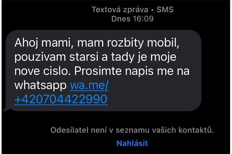 podvodná sms PČR_0525_PČR podvodná sms PČR_0525_PČR