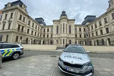 bomba soud Plzeň_0725_PČR