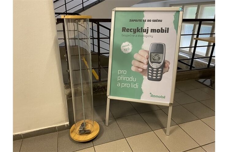MMP zřídilo nové sběrné místo pro telefony_0825_MMP MMP zřídilo nové sběrné místo pro telefony_0825_MMP