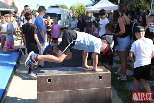 Hurá do školy Lochotín foto QAP (13) Hurá do školy Lochotín foto QAP (13)