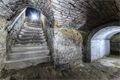 Plzenske historicke podzemi za svitu baterek (1)