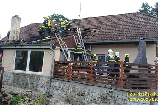 požár domu Sedliště_1025_HZSPK (1) požár domu Sedliště_1025_HZSPK (1)