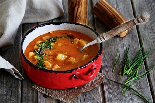 jemná bramborová polévka_1025_motlíková