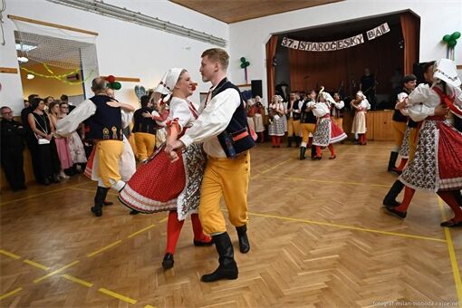 Staročeský bál_1025_Milan Svoboda (38) Staročeský bál_1025_Milan Svoboda (38)